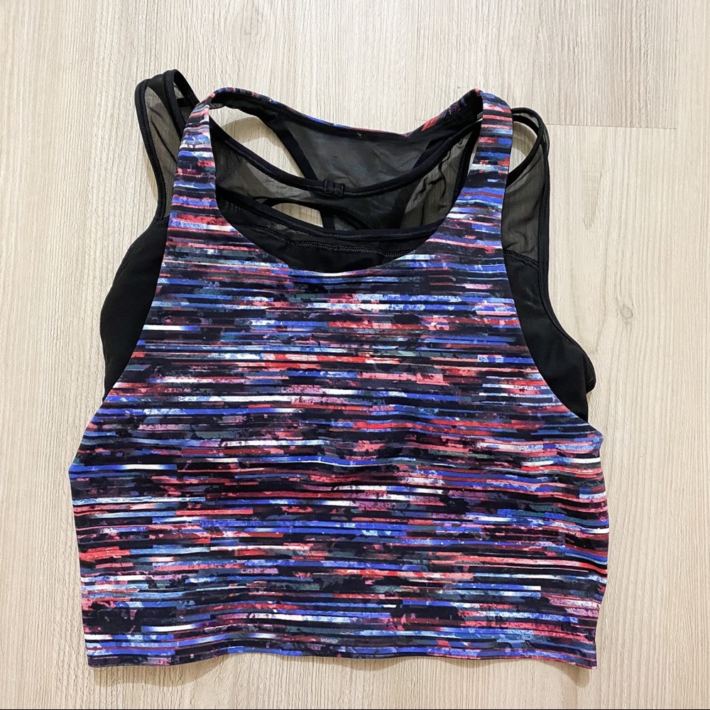 Lululemon cropped Tank top - Picture 4 of 6